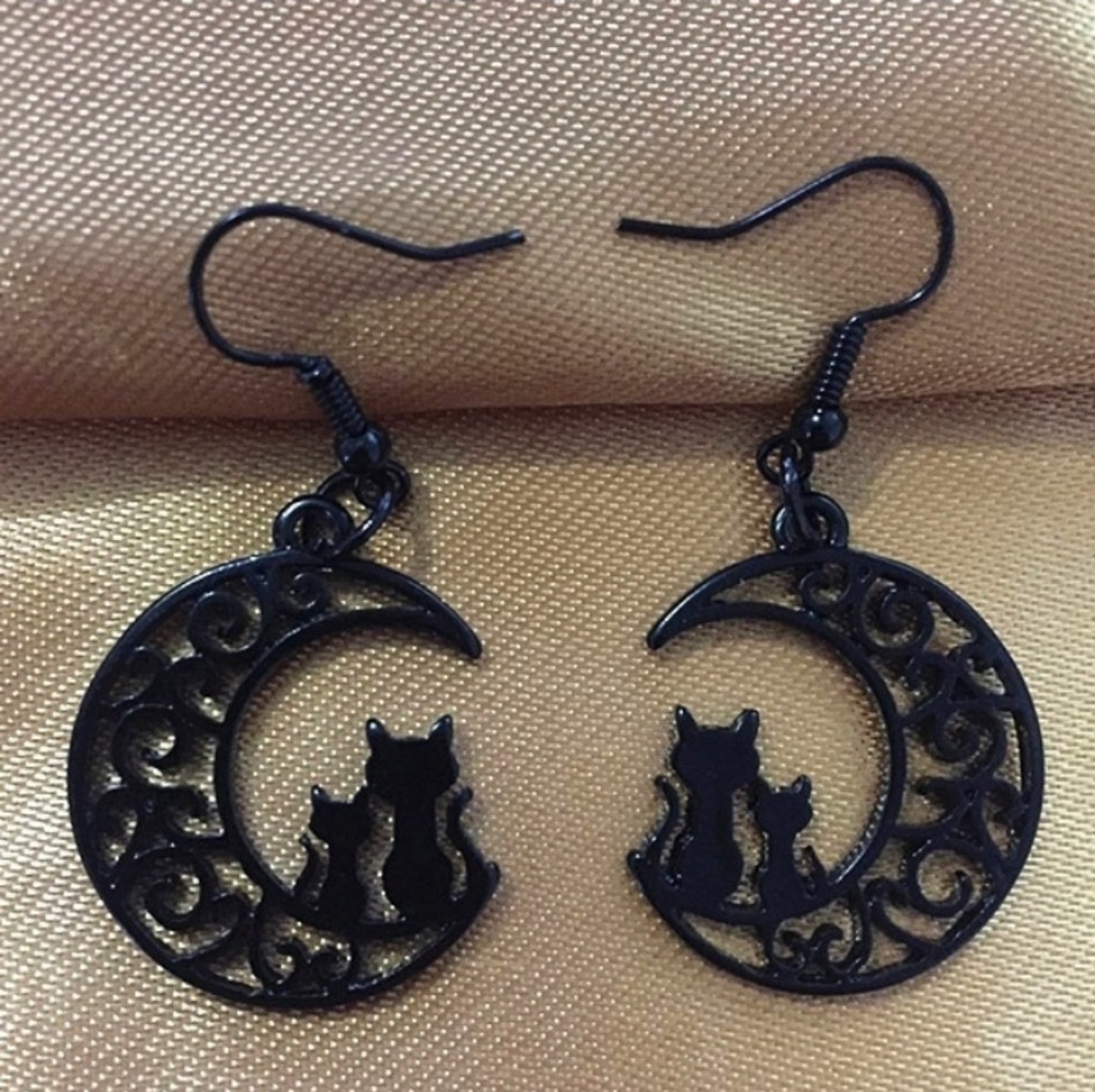 BLACK CRESCENT MOON/CAT SET NWT